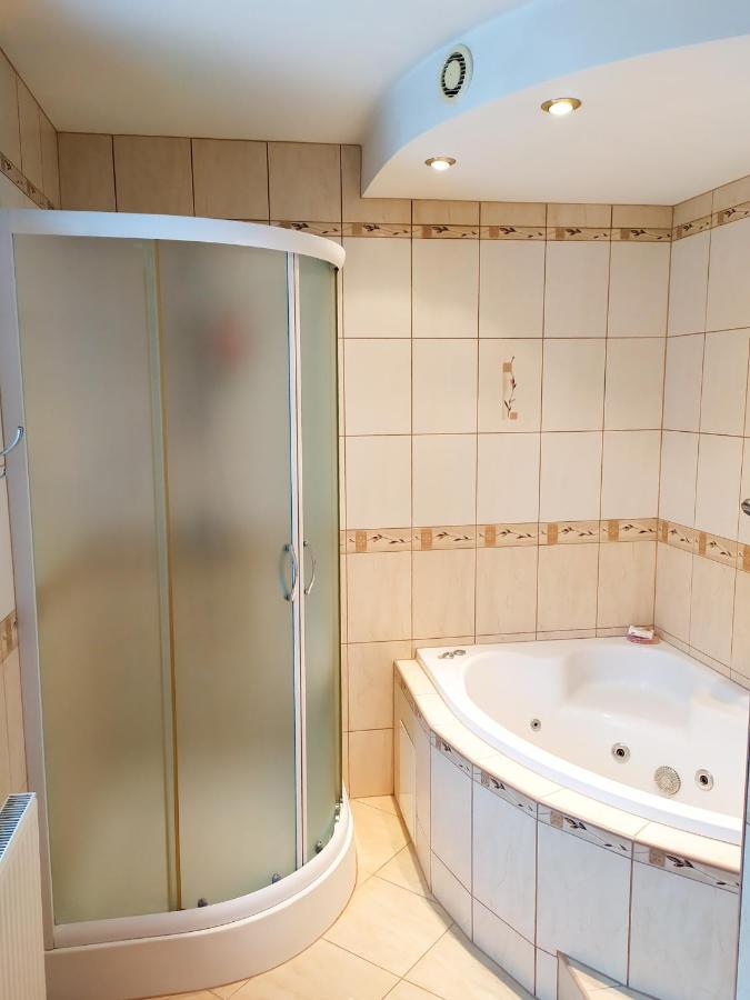 Apartament U Helenki Gron ภายนอก รูปภาพ